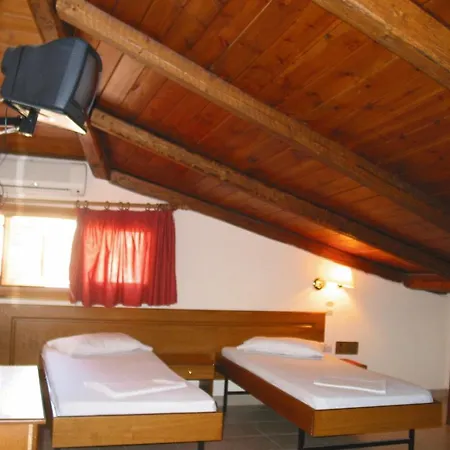 Otel Phaethon